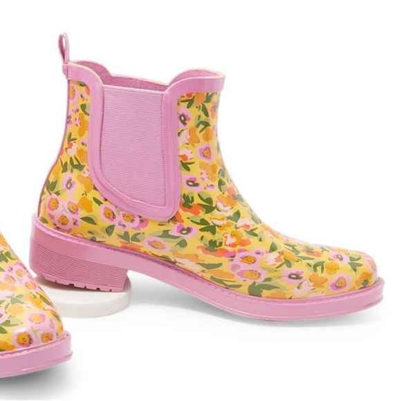 Isaac Mizrahi Live Pink & Yellow Floral Rain Boot Women’s Size 6 NEW - Picture 4 of 6